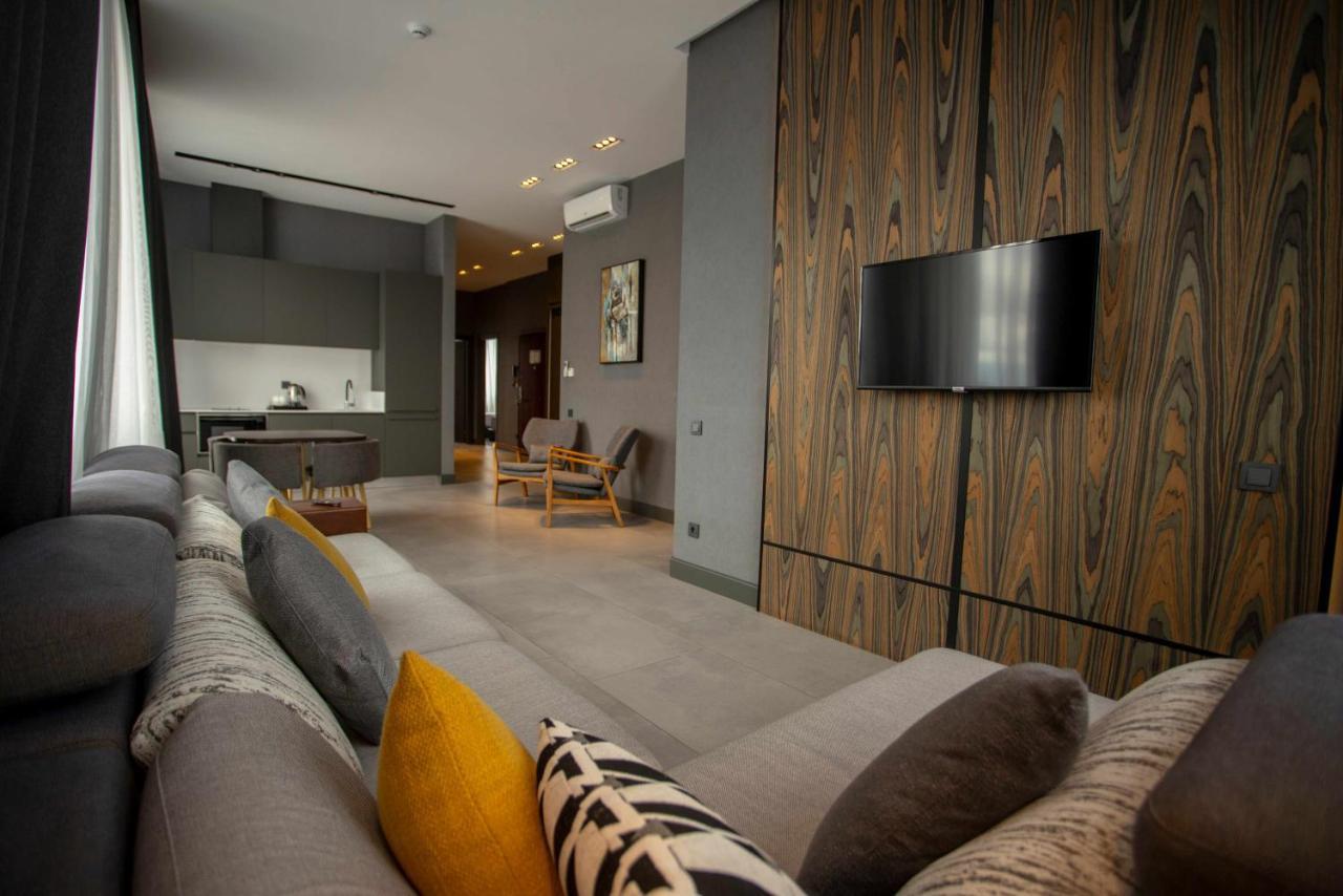 באטומי Gumbati Apart Hotel מראה חיצוני תמונה