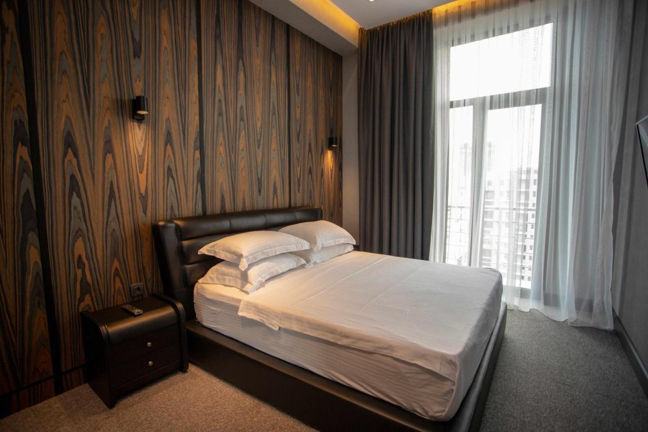 באטומי Gumbati Apart Hotel מראה חיצוני תמונה