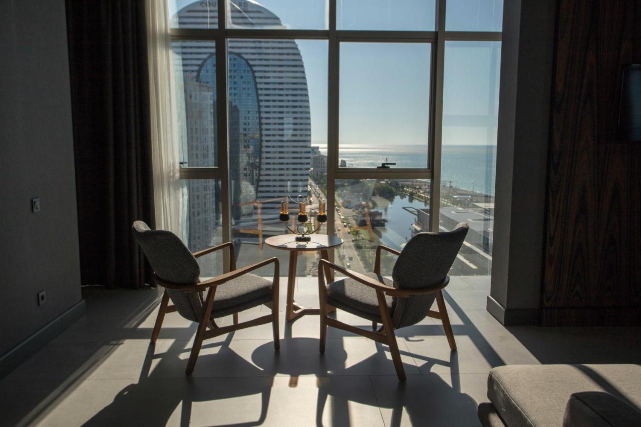 באטומי Gumbati Apart Hotel מראה חיצוני תמונה